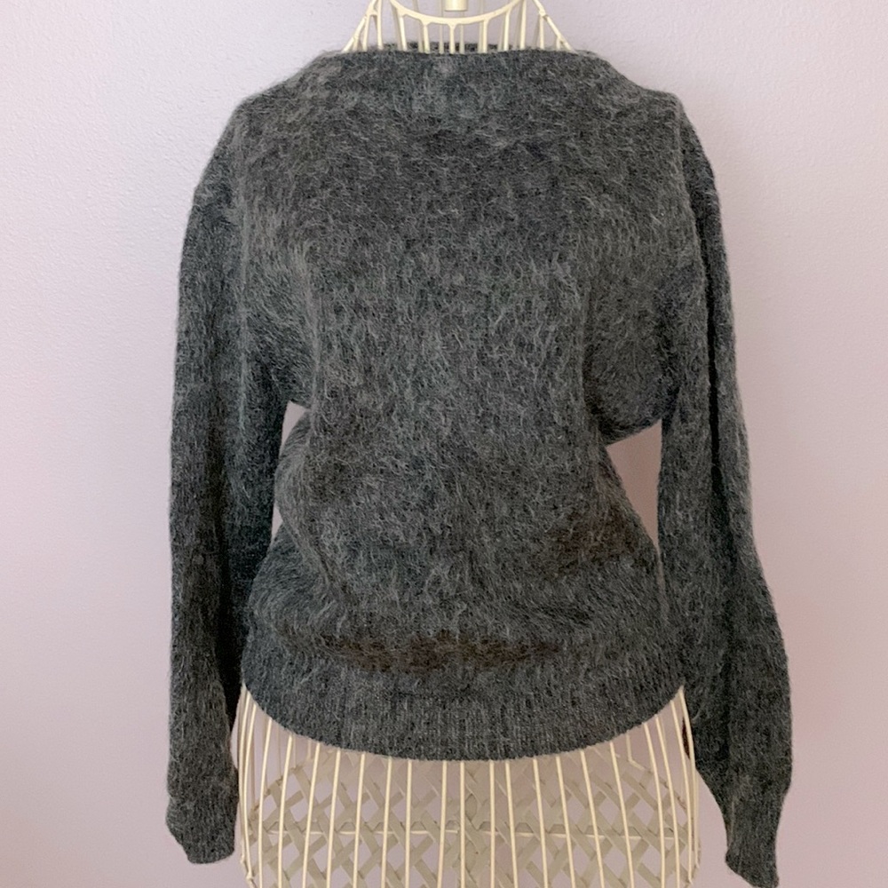 ❗️FINAL SALE 🖤Furry Lush sweater Funnel neck Charcoal Vtg